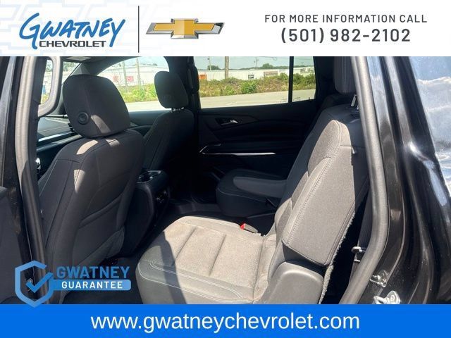 Used 2024 Chevrolet Traverse LT FWD image 29