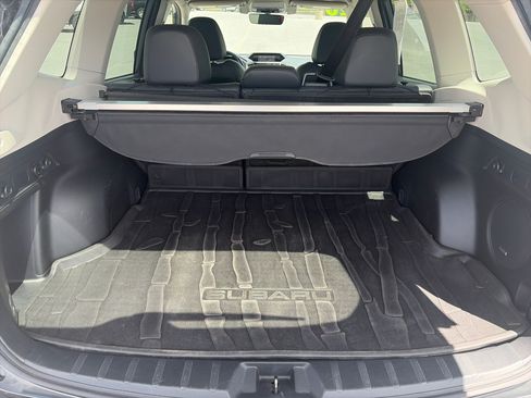 Used 2020 Subaru Forester Limited AWD/4WD image 17