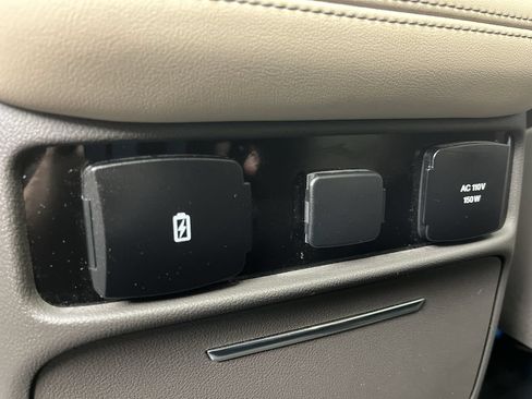 Used 2023 Lincoln Navigator L Reserve AWD/4WD image 14