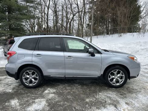 Used 2015 Subaru Forester 2.5i Touring w/ Eyesight & Navigation System image 3