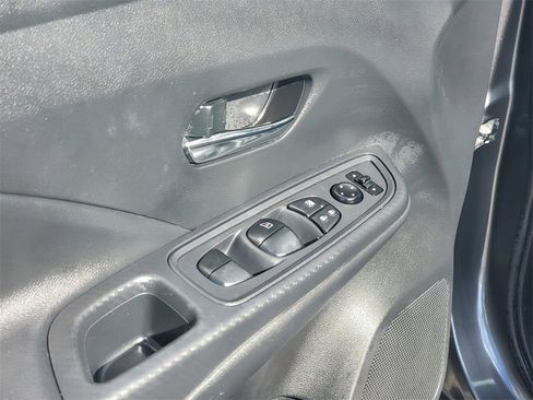 Used 2023 Nissan Versa SV image 14