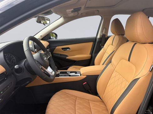 New 2025 Nissan Sentra SV w/ SV Premium Package image 13