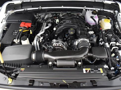 Used 2024 Jeep Wrangler Sport S image 22