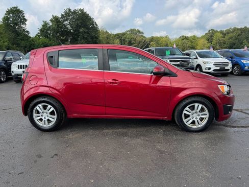 Used 2013 Chevrolet Sonic LT FWD image 6