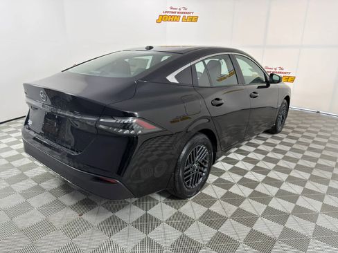 New 2026 Nissan Sentra SV w/ Floor Mat Package image 6