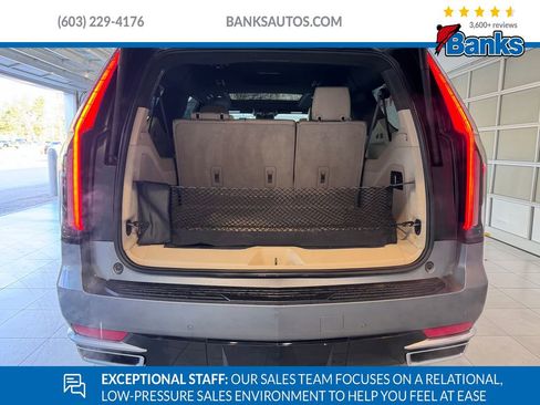 Used 2021 Cadillac Escalade ESV Premium Luxury w/ Driver Assist Tech Package image 7