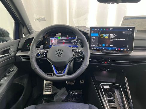 New 2026 Volkswagen Golf 2.0T image 19