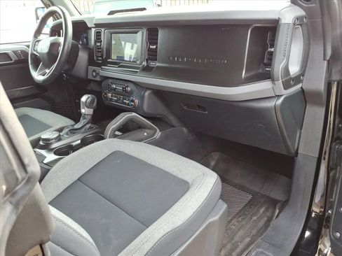 Used 2022 Ford Bronco Big Bend image 10