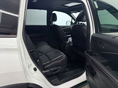 Used 2022 Honda Passport TrailSport image 17