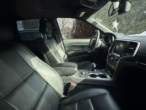 Used 2014 Jeep Grand Cherokee Limited w/ Trailer Tow Group IV image 5