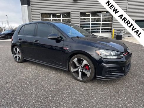Used 2018 Volkswagen Golf 4-Door image 1