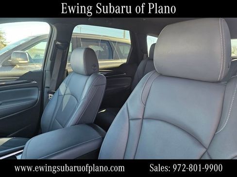 Used 2023 Buick Enclave Premium image 6