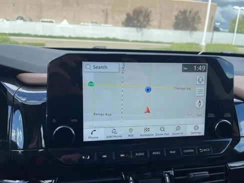 Used 2022 Nissan Pathfinder Platinum w/ Cargo Package image 16