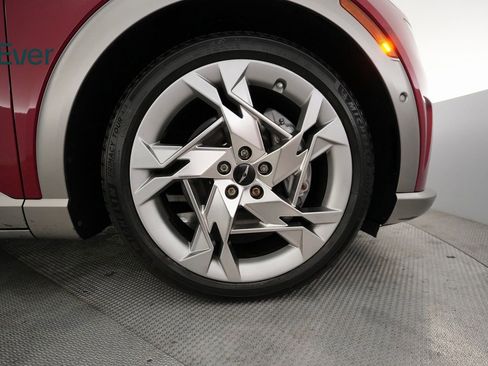 Used 2023 Genesis GV60 Performance image 20