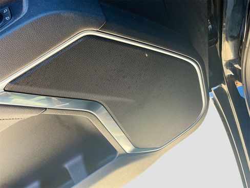 Used 2025 Chevrolet Silverado 1500 LT image 19