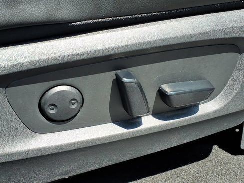 Certified 2024 Nissan Pathfinder SL AWD/4WD image 10