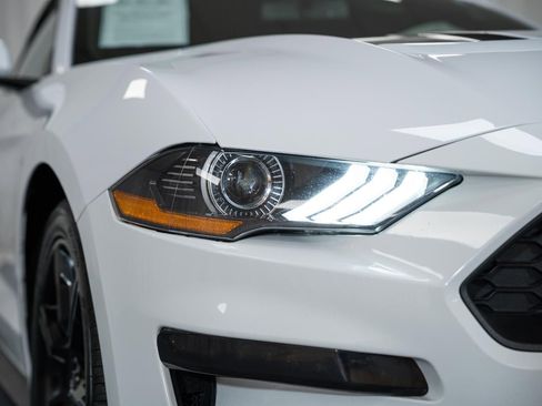 Certified 2020 Ford Mustang Premium RWD image 18