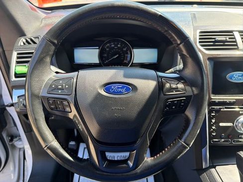 Used 2017 Ford Explorer Sport w/ Equipment Group 401A image 13