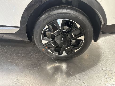 New 2026 Kia Sportage SX Prestige image 12