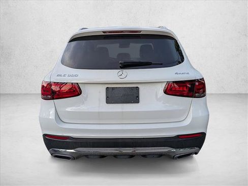 Used 2022 Mercedes-Benz GLC 300 4MATIC w/ Premium Package Lite image 6
