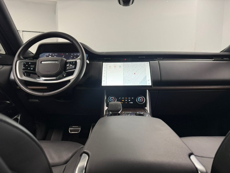 Used 2023 Land Rover Range Rover Long Wheelbase SE AWD/4WD image 59