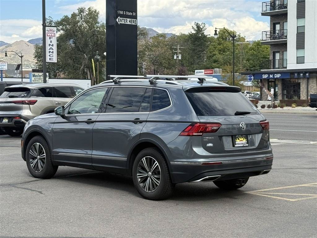 Used 2018 Volkswagen Tiguan SEL AWD/4WD image 5