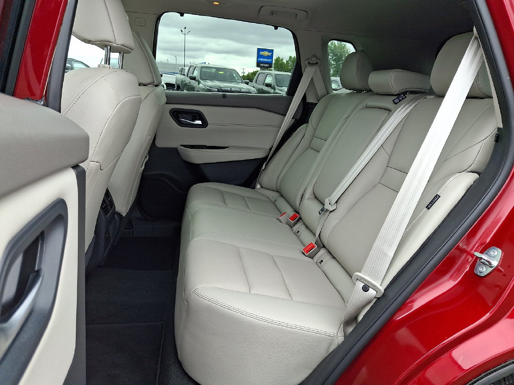 Certified 2023 Nissan Rogue SL w/ SL Premium Package AWD/4WD image 11