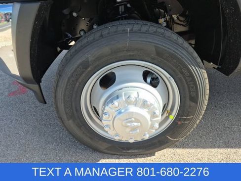 New 2026 RAM 5500 Tradesman AWD/4WD image 8