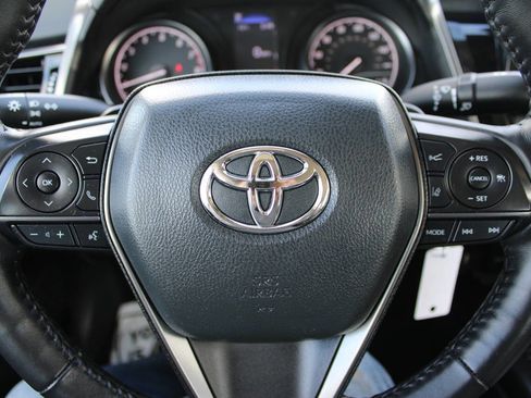 Used 2024 Toyota Camry SE FWD image 16