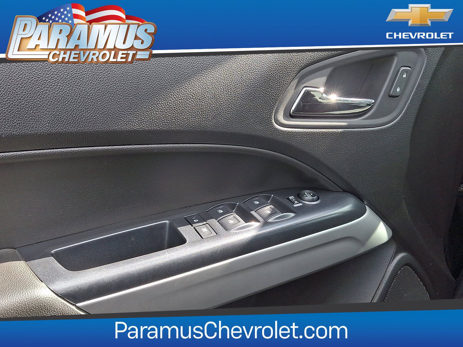 Used 2021 Chevrolet Colorado LT w/ LT Convenience Package AWD/4WD image 13