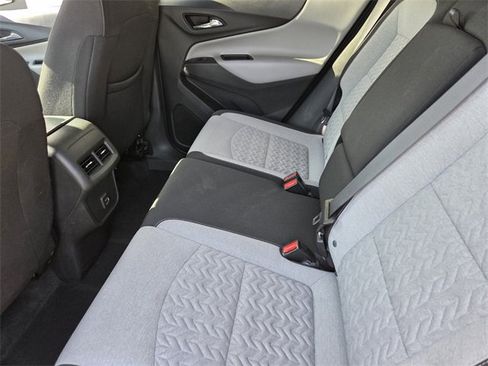 Certified 2022 Chevrolet Equinox LS w/ LS Convenience Package image 11