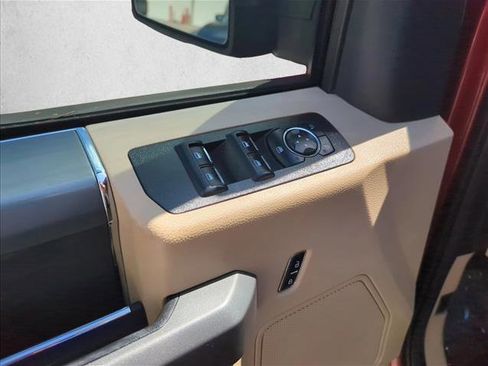 Used 2017 Ford F150 XLT w/ Equipment Group 302A Luxury RWD image 12