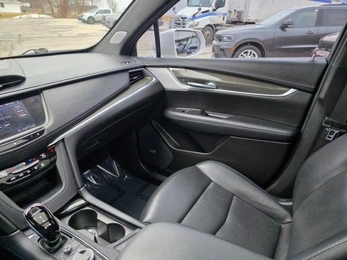 Used 2020 Cadillac XT5 Sportv AWD/4WD image 36