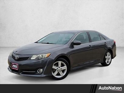 Used 2014 Toyota Camry SE
