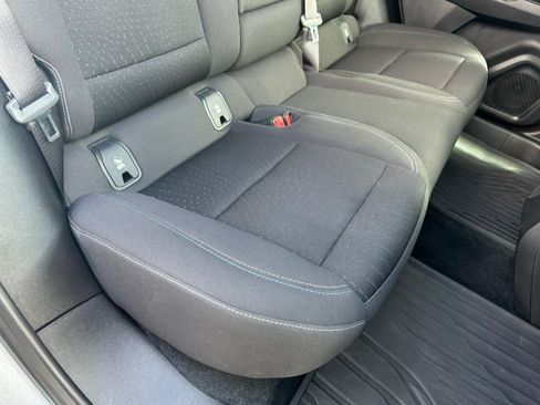 Used 2025 Chevrolet Equinox EV LT FWD image 38