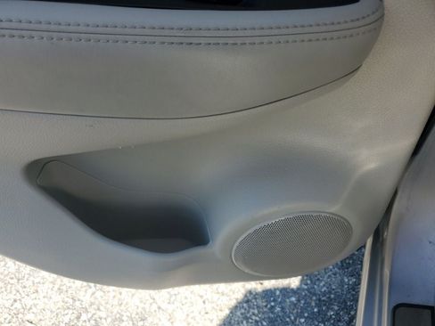 Used 2019 Nissan Rogue Sport SL w/ Premium Package FWD image 42