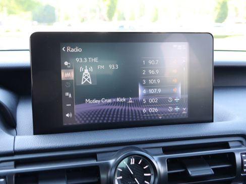Used 2024 Lexus IS 350 F Sport RWD image 23