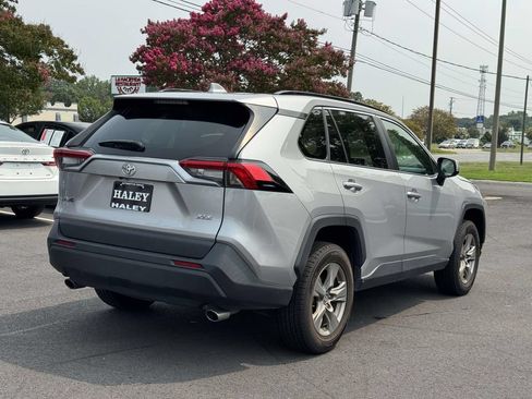 Used 2024 Toyota RAV4 XLE FWD image 21