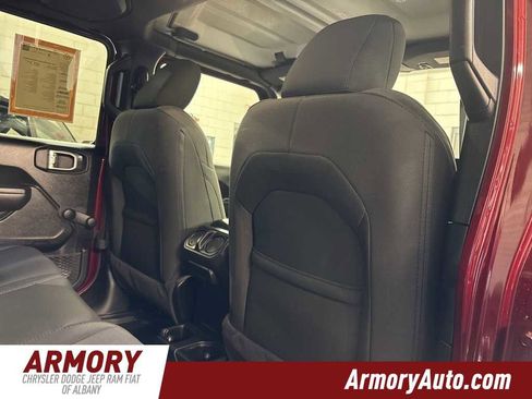 Used 2021 Jeep Wrangler Unlimited Sport image 29