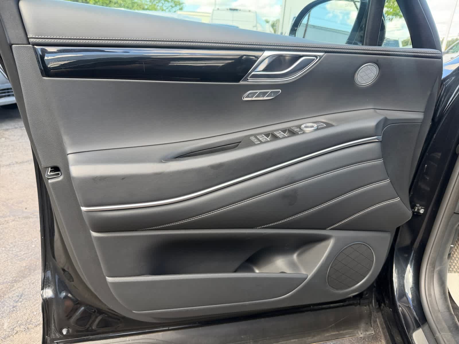 Used 2026 Genesis GV80 2.5T AWD/4WD image 14