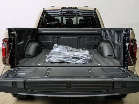 Used 2026 Ford F150 Raptor AWD/4WD image 41