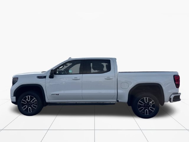 New 2026 GMC Sierra 1500 AT4 w/ AT4 Premium Package AWD/4WD image 2