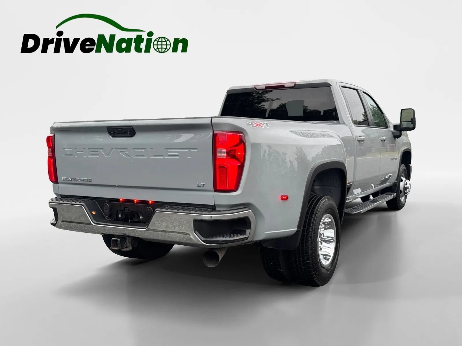Used 2024 Chevrolet Silverado 3500 LT AWD/4WD image 5