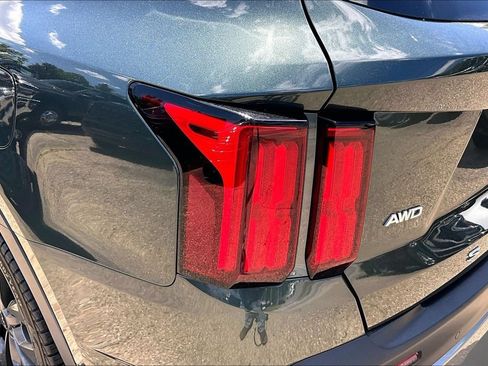 Used 2022 Kia Sorento SX Prestige AWD/4WD image 24