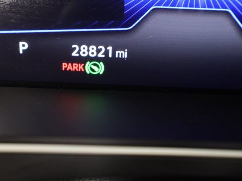 Used 2023 Volkswagen Tiguan S FWD image 38