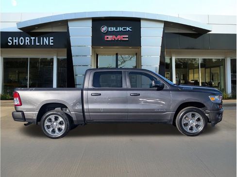 Used 2023 RAM 1500 Big Horn AWD/4WD image 2