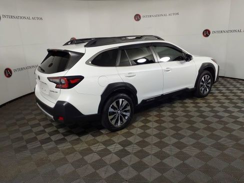 Certified 2024 Subaru Outback Limited AWD/4WD image 5