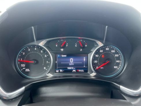 Used 2020 Chevrolet Equinox LT FWD image 21