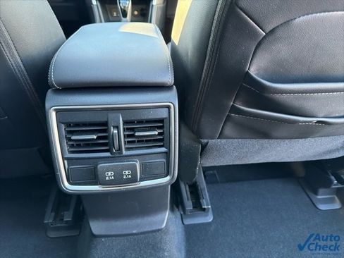 Used 2023 Subaru Forester Limited image 27