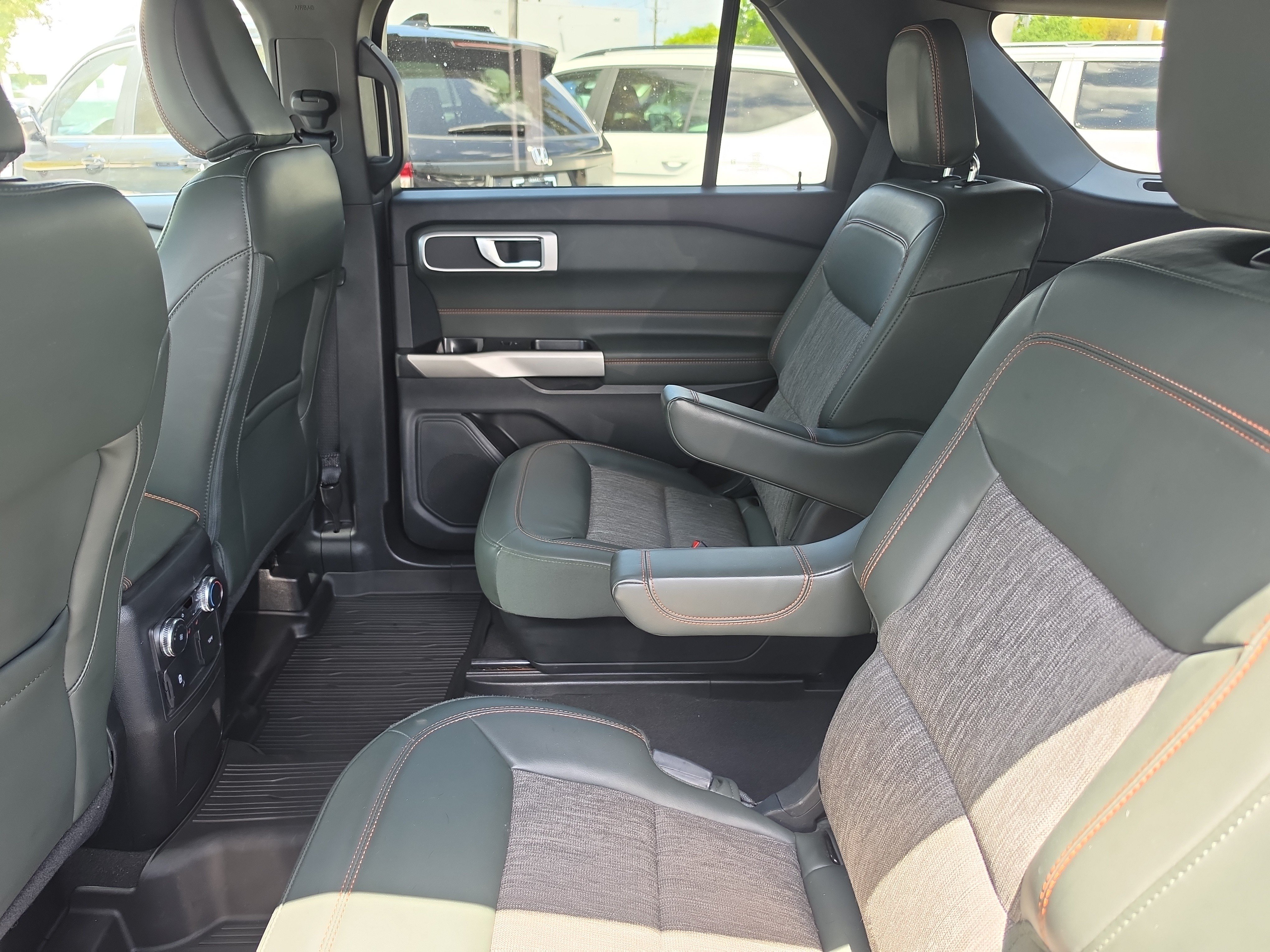 Used 2022 Ford Explorer Timberline AWD/4WD image 11